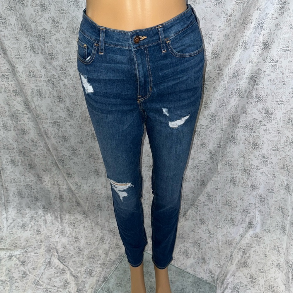 Hollister High-Rise Super Skinny 9L